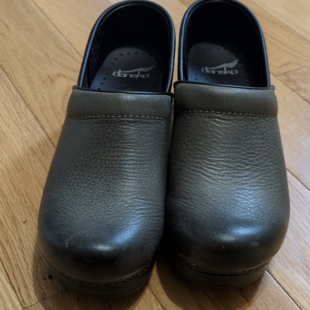 Gray burnished leather Dansko clogs